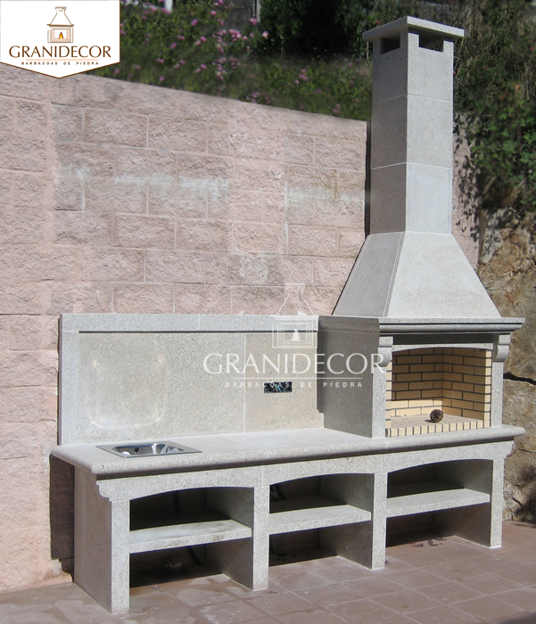 Gartencheminee aus Granit Cordoba Premium