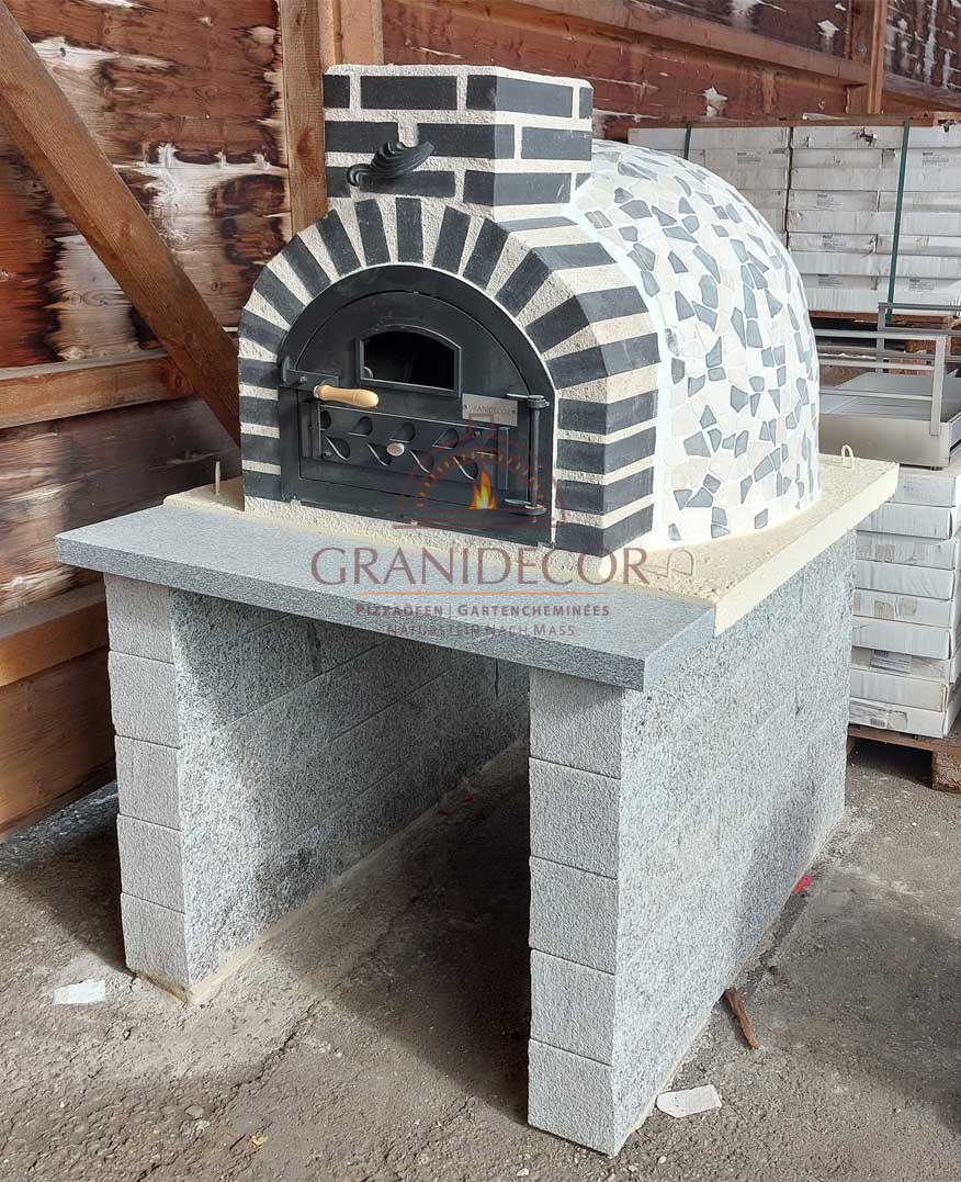 Untergestell Granit Lodrino und holzbackofen marmor dunkel Granidecor